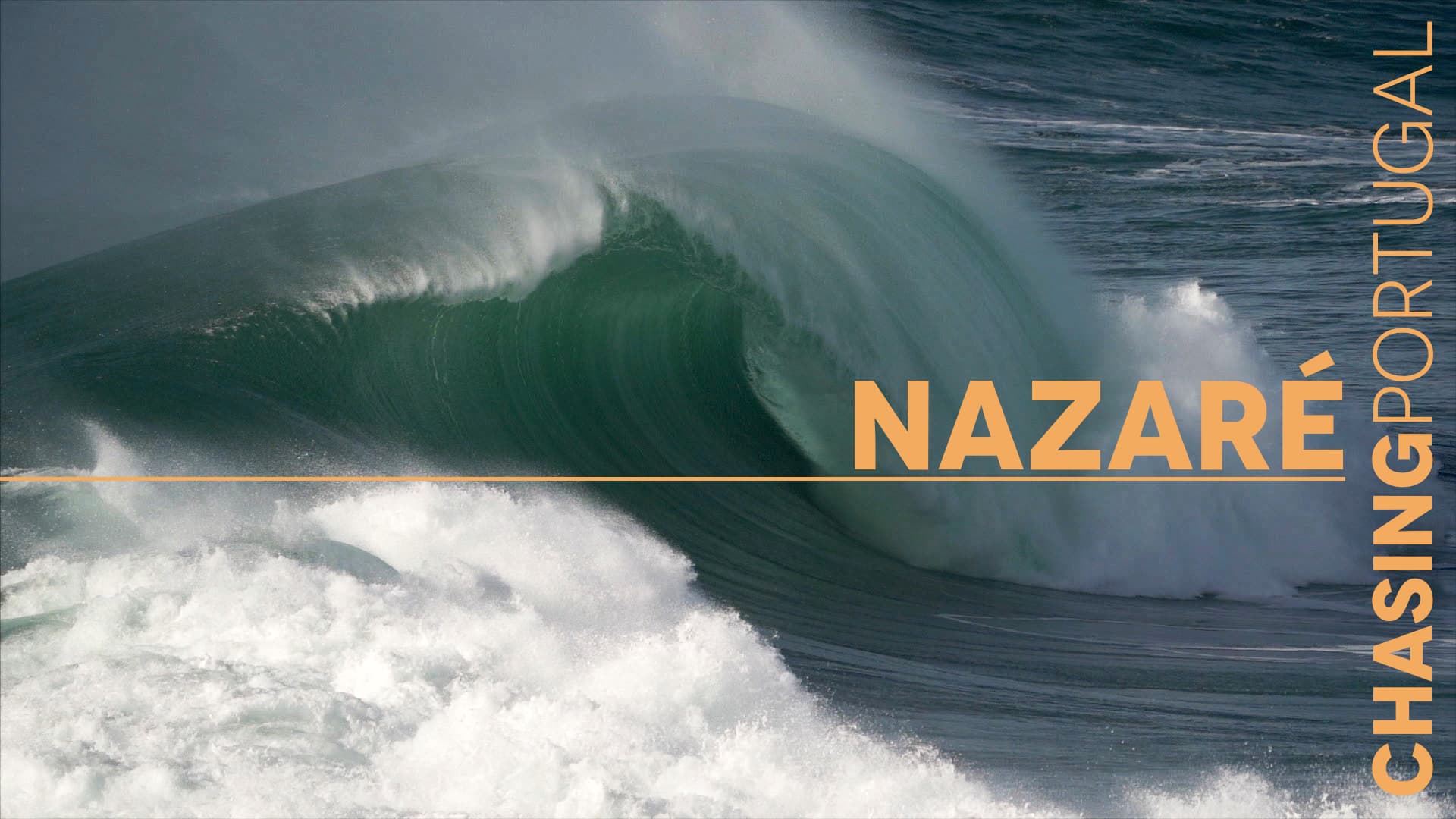empty wave in nazare
